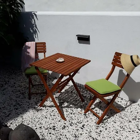 El Alpende De Seno Sixto. Teguise Apartment