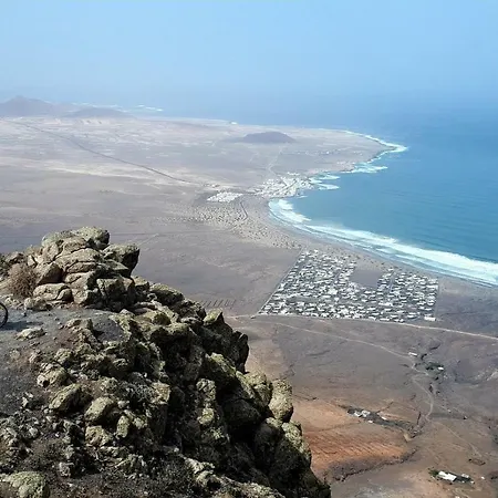 El Alpende De Seno Sixto. Teguise Apartment