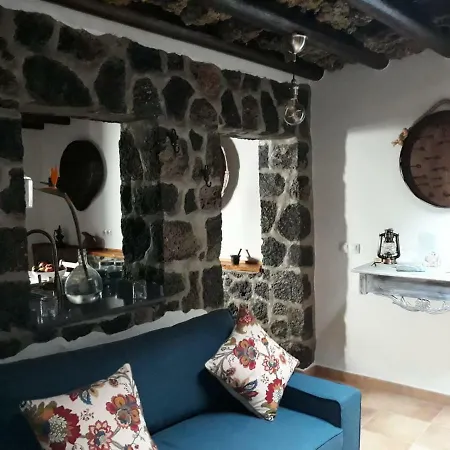 El Alpende De Seno Sixto. Teguise * Teguise (Lanzarote)